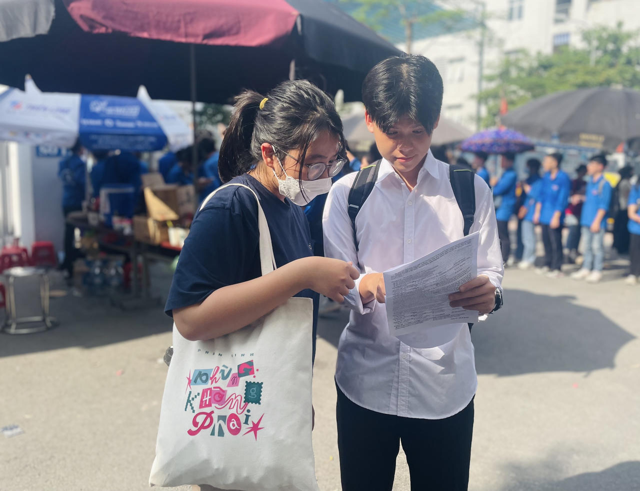 Hoàn thành môn cuối cùng thi tốt nghiệp THPT, dự đoán 'mưa' điểm 10