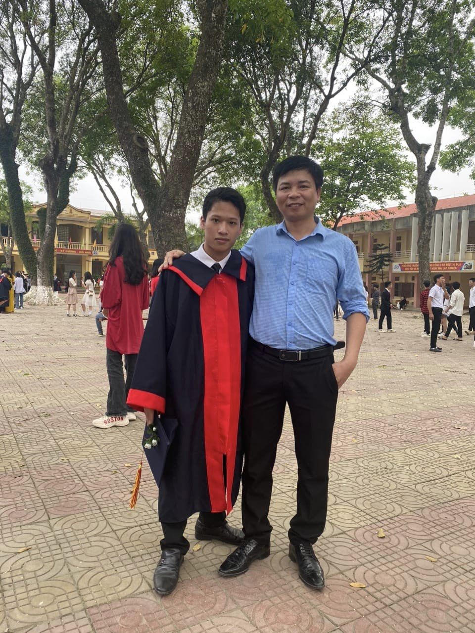 Thêm thí sinh 'trường làng' thành thủ khoa đại học