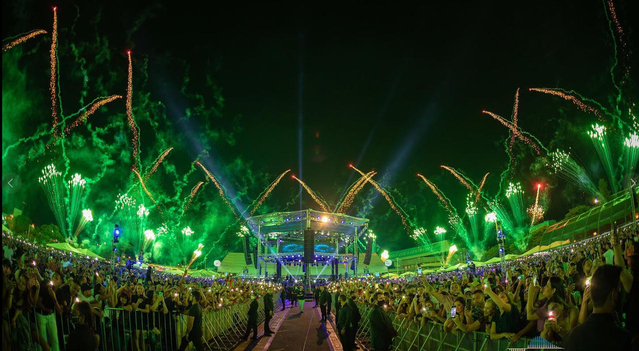 Tour lưu diễn toàn cầu - không đơn giản chỉ là nghệ thuật