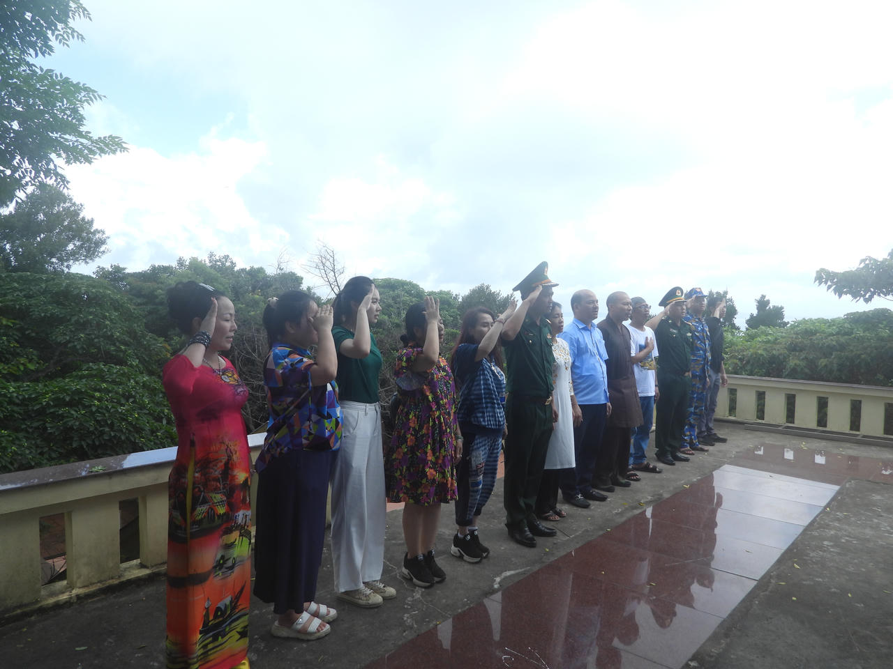 'Cột mốc văn hóa' nơi đầu sóng