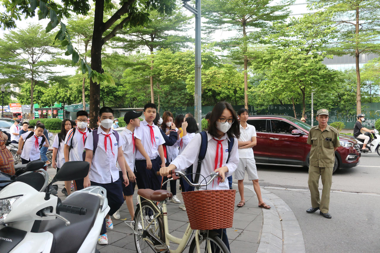 Học sinh Hà Nội phấn khởi, rạng rỡ trong Ngày hội đến trường