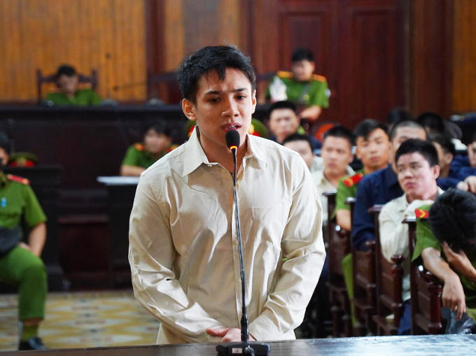 Sơ thẩm phiên xử 92 'giang hồ áo cam': 'Hành vi của các bị cáo gây ảnh hưởng xấu đến trật tự xã hội'