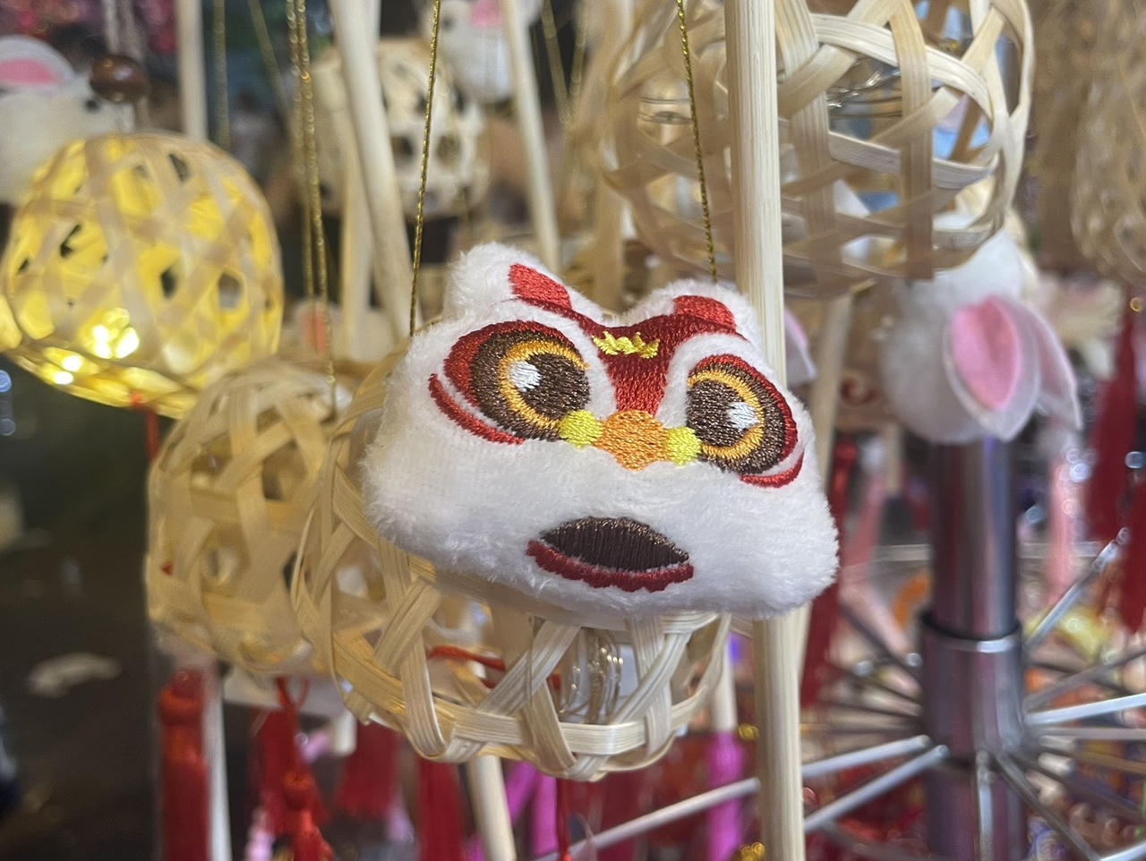 Mùa Trung thu 2023 lồng đèn mini 'lên ngôi', chỉ từ 30.000 đồng