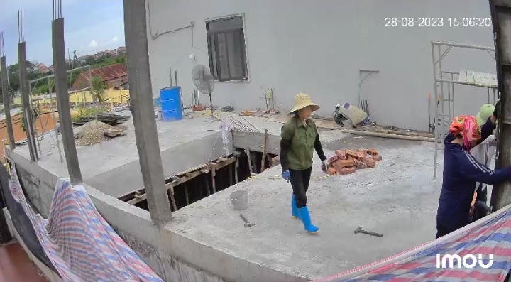 Đan Phượng (Hà Nội): Công trình 2 lần bị tạm đình chỉ, chủ nhà vẫn xây