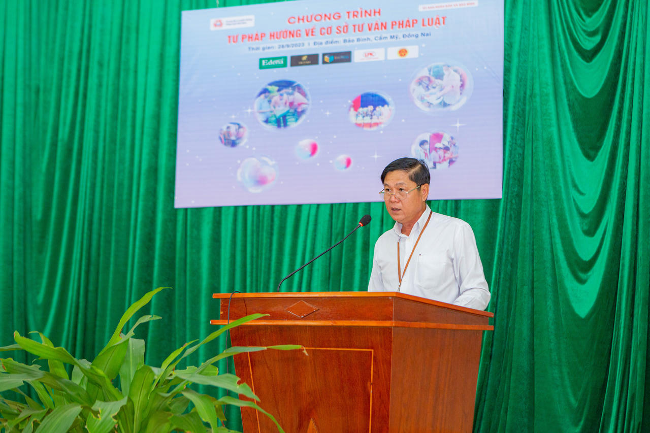 Trung tâm Truyền thông Pháp luật Việt Nam tặng 150 suất quà cho hộ nghèo tại Đồng Nai