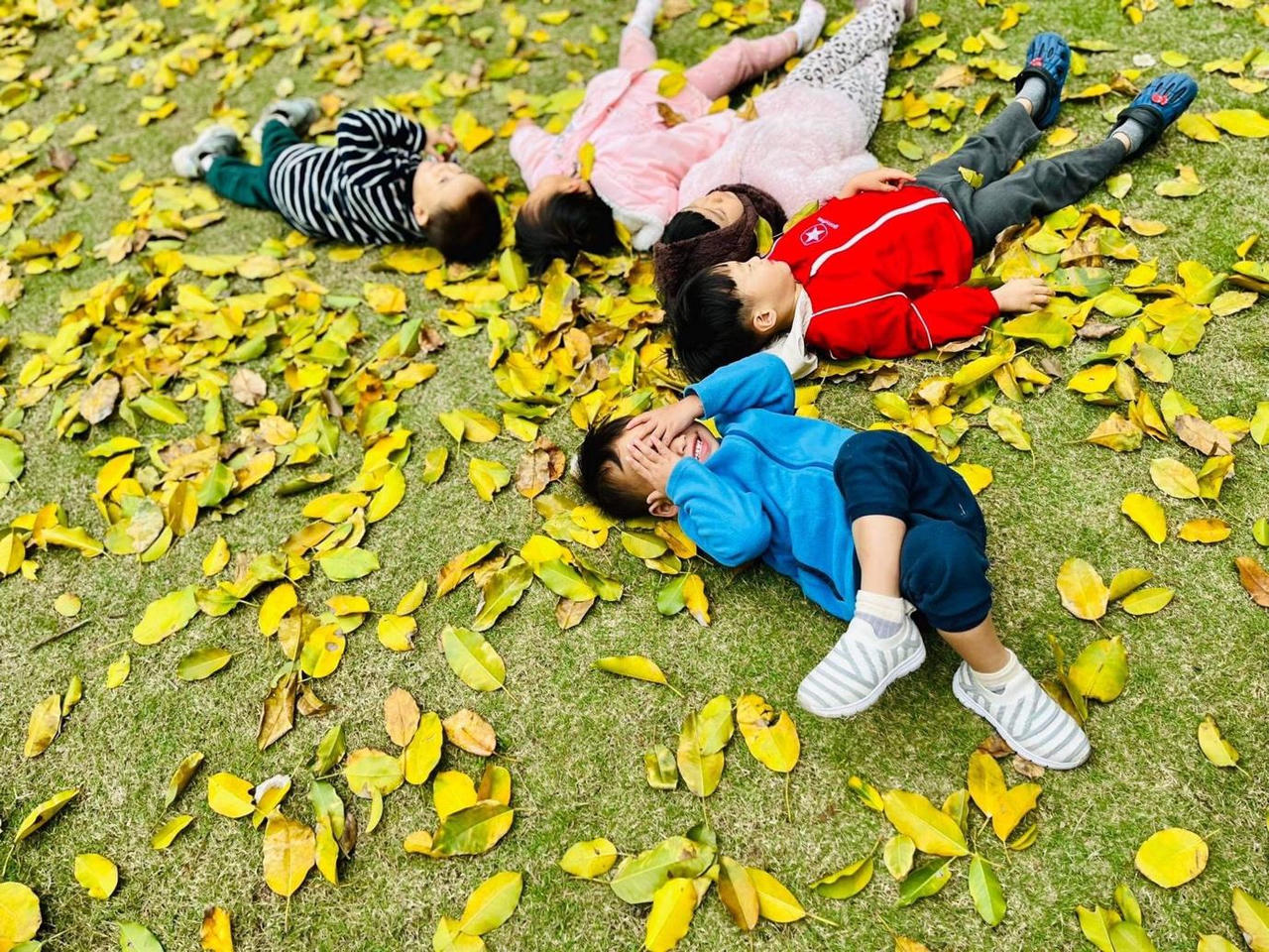 Vùng đất của những đứa trẻ hạnh phúc 