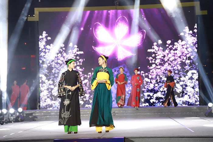 Ấn tượng lễ hội Áo dài du lịch Hà Nội 2023