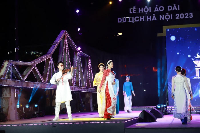 Ấn tượng lễ hội Áo dài du lịch Hà Nội 2023