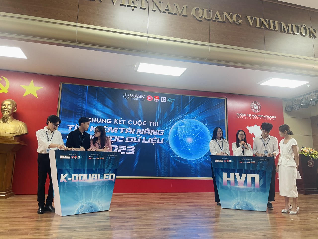 Lộ diện 2 Quán quân của cuộc thi Tìm kiếm Tài năng Khoa học dữ liệu 2023