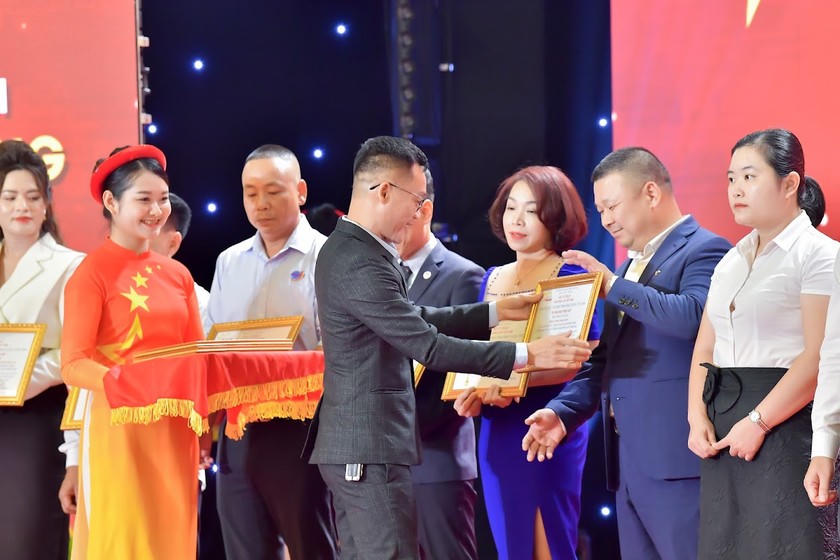 Toàn cảnh Lễ tôn vinh Gương sáng pháp luật năm 2023