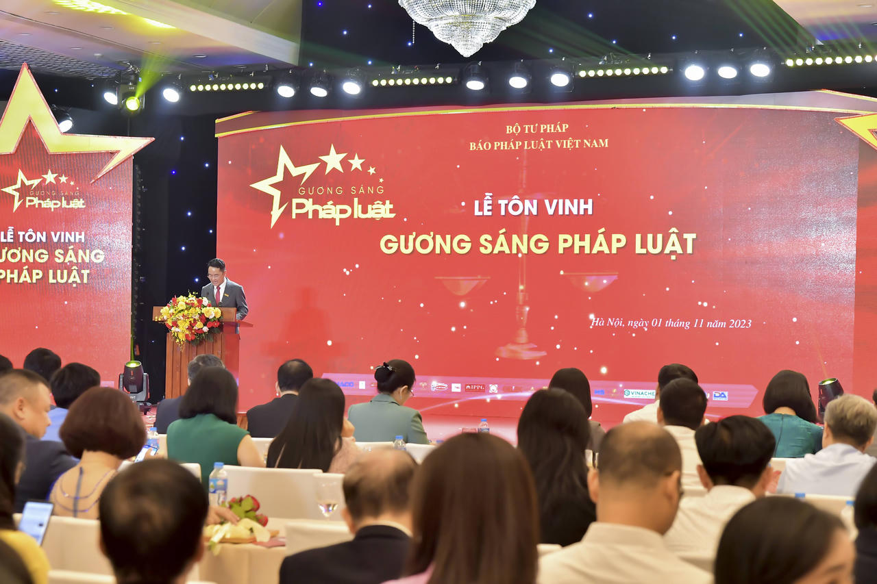 Toàn cảnh Lễ tôn vinh Gương sáng pháp luật năm 2023