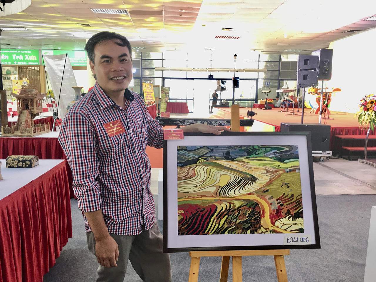 Chuyện về thương hiệu gắn liền với tài hoa của người khuyết tật