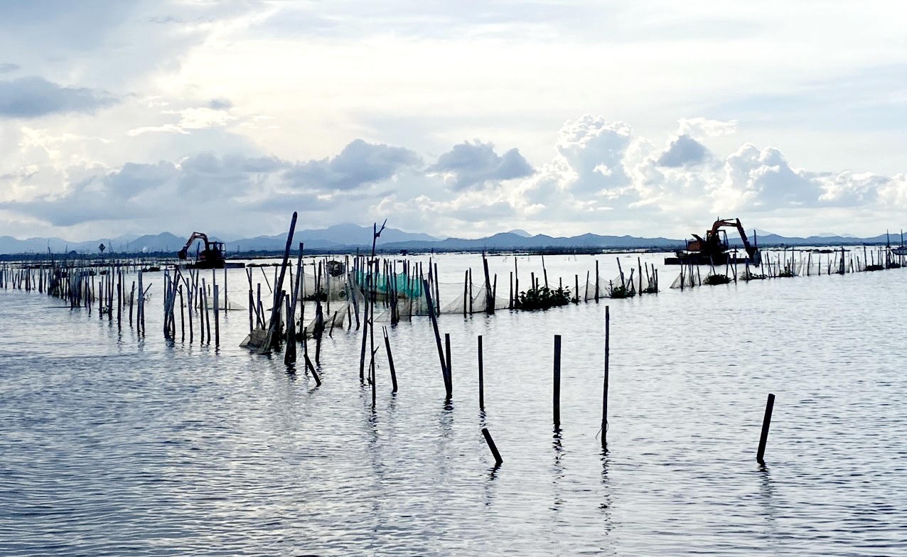 Thừa Thiên Huế: Ngăn chặn chiếm dụng trái phép mặt nước tại đầm phá Tam Giang - Cầu Hai 