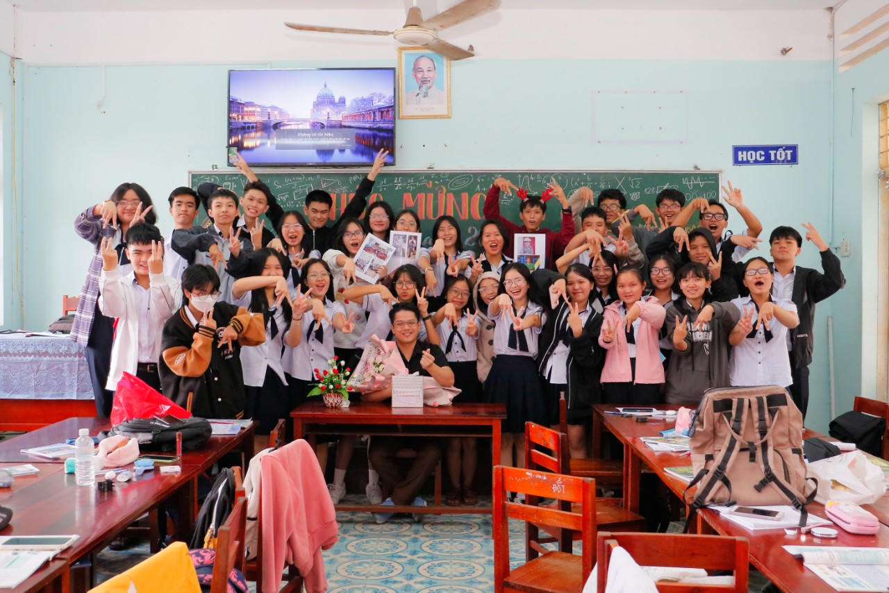 Muôn vàn cảm xúc Ngày Nhà giáo Việt Nam trên mạng xã hội