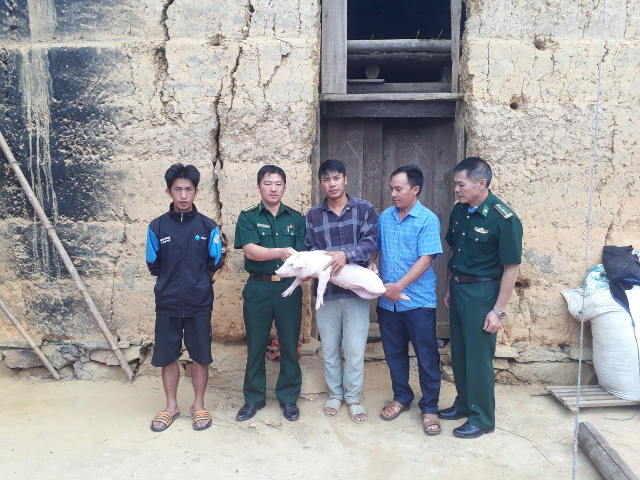 Bộ đội Biên phòng Lào Cai: Hiệu quả 3 năm đồng hành cùng phụ nữ biên cương 