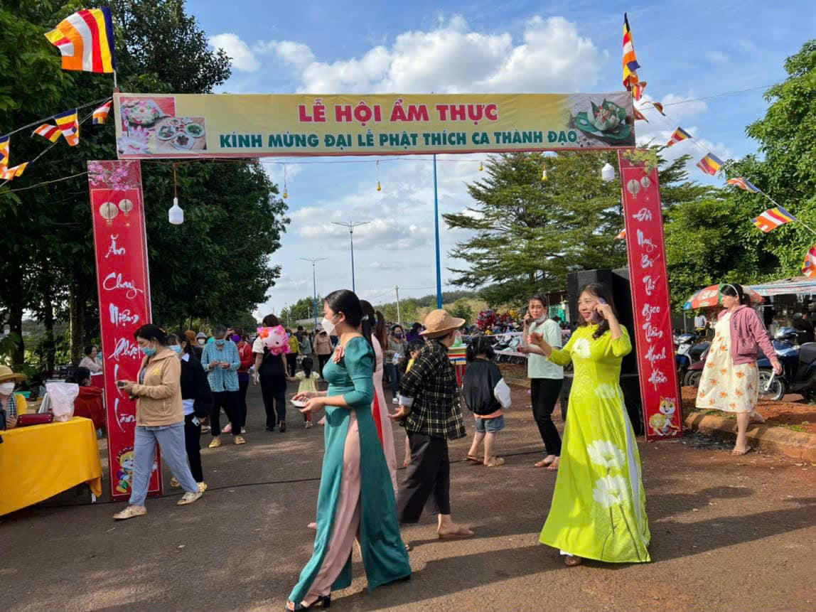 Phật tử cả nước hướng về ngày Đức Phật thành đạo 8/12 âm lịch