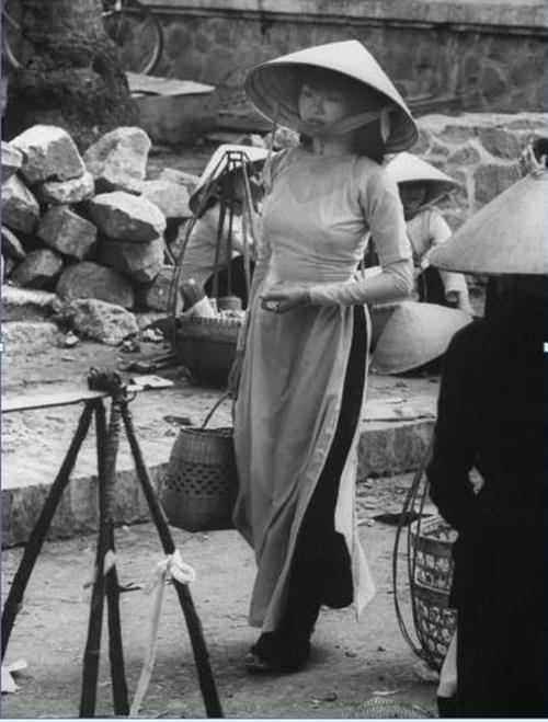 Thương miền kẻ chợ