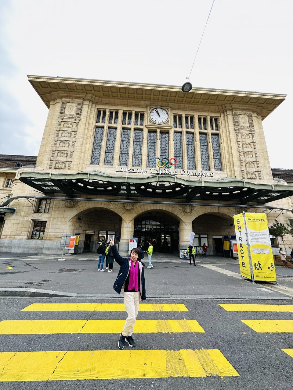 Sắc vàng ở “xứ sở đồng hồ” 