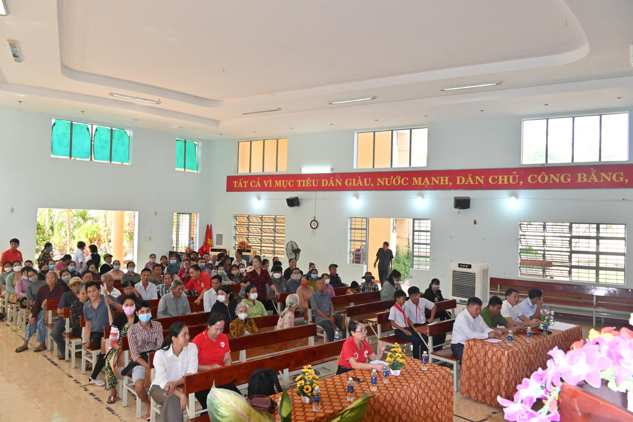 Vedan Việt Nam trao 1000 phần quà cho bà con nhân dịp Tết Giáp Thìn 2024