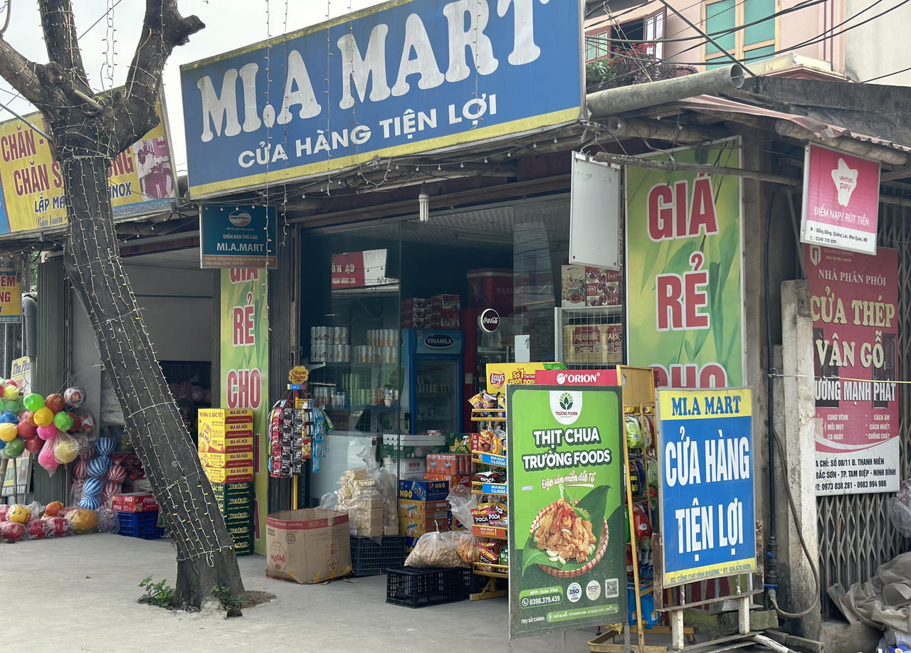 Tưng bừng mở hàng mùng 3 Tết