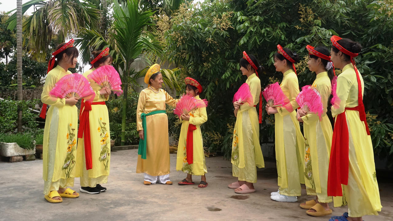 Chuyện về những ngôi làng nghệ thuật 