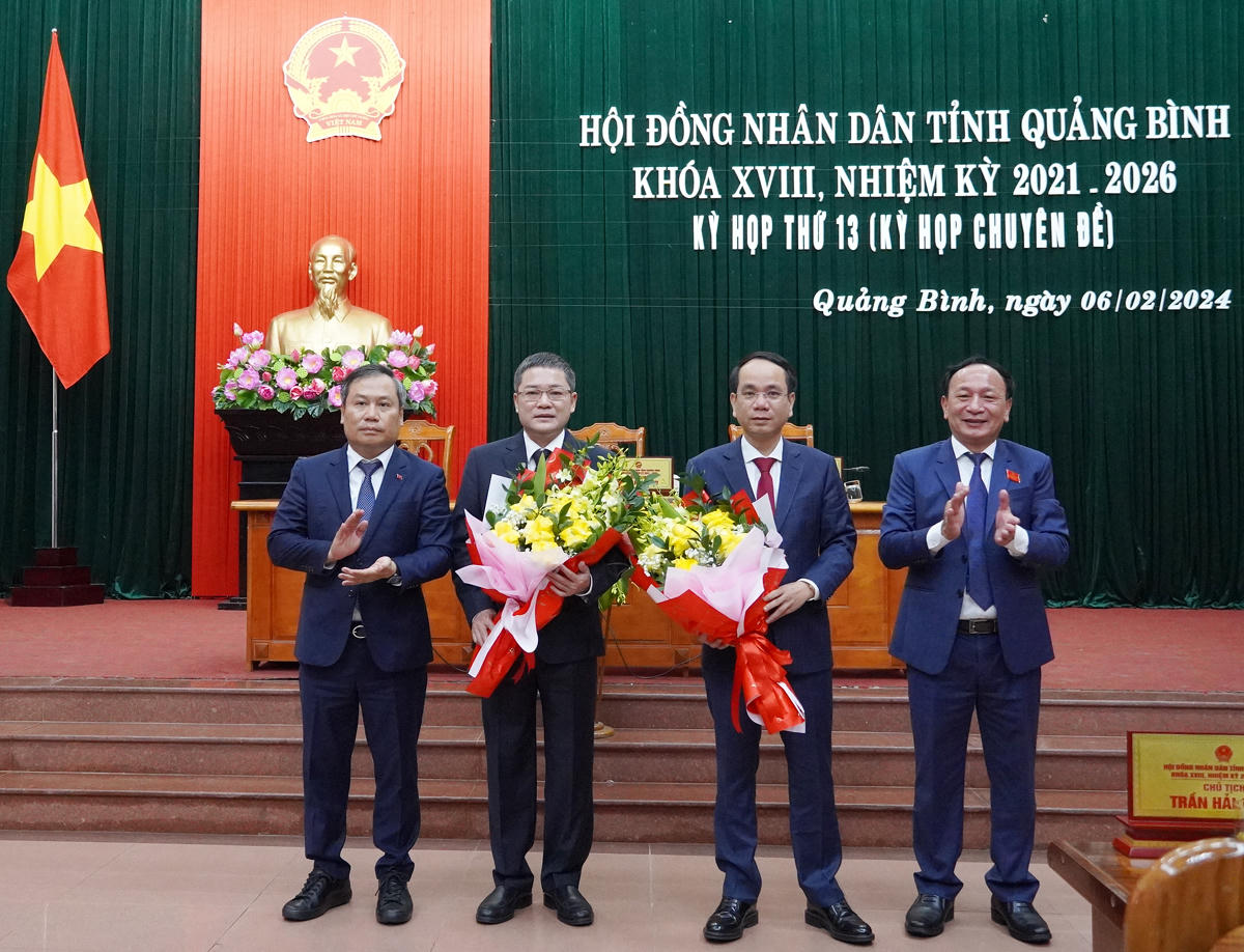 Quyết định mới về nhân sự 3 tỉnh