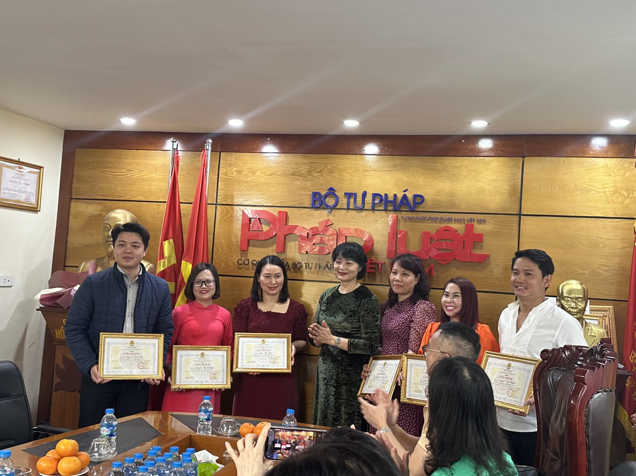 Công đoàn viên xuất sắc Báo Pháp luật Việt Nam được Công đoàn Bộ Tư pháp khen thưởng