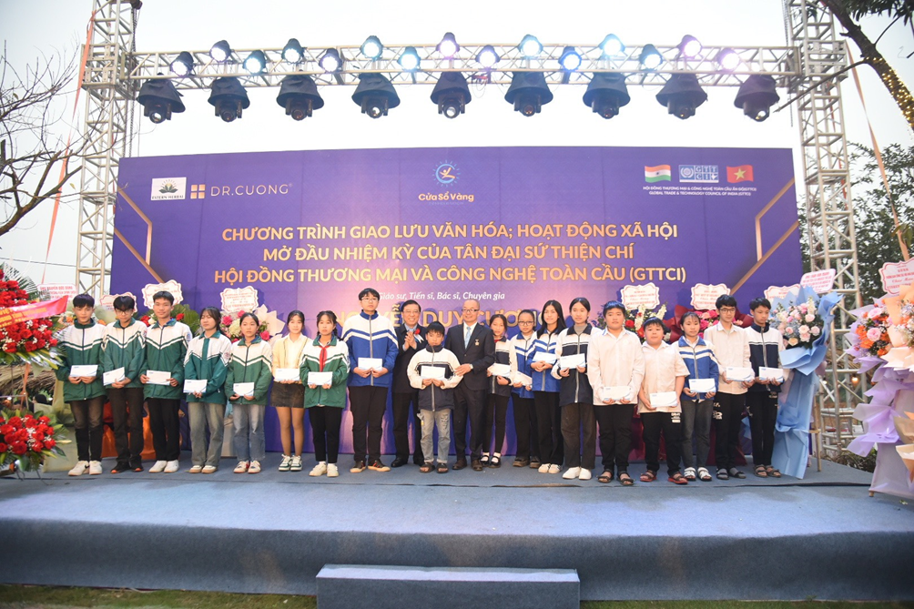 GS Nguyễn Duy Cương - người hùng 'thầm lặng' lan tỏa những giá trị đẹp đến cộng đồng