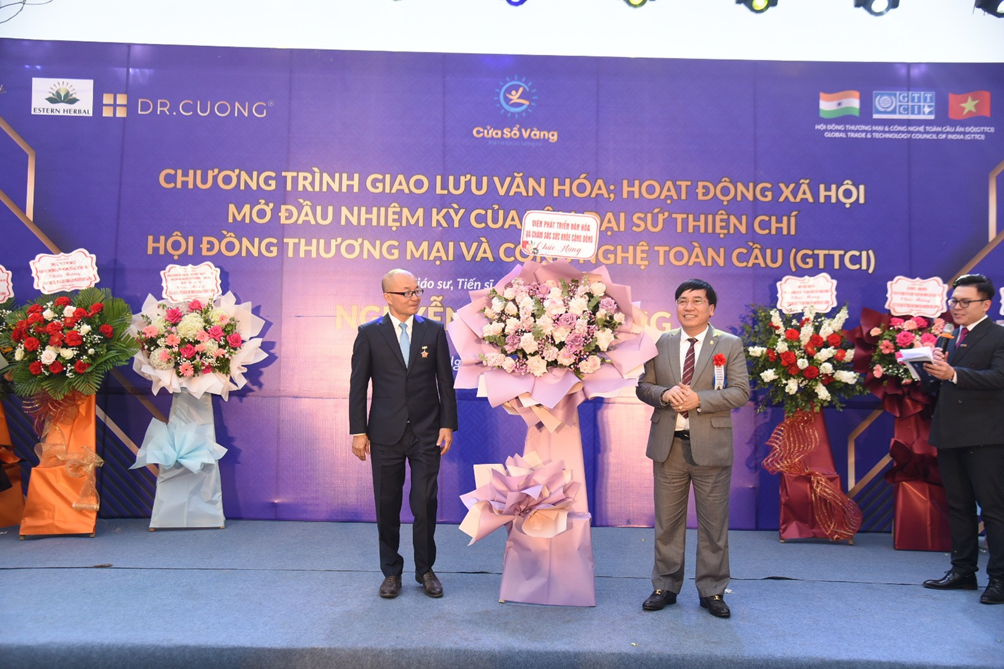 GS Nguyễn Duy Cương - người hùng 'thầm lặng' lan tỏa những giá trị đẹp đến cộng đồng