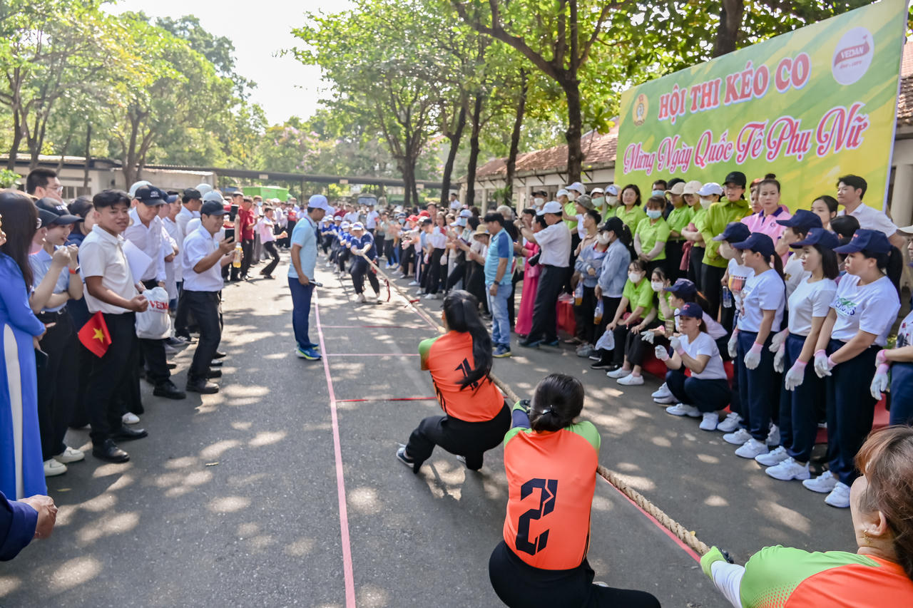 Hội thi nấu ăn và kéo co nhân ngày Quốc tế Phụ nữ 8/3 tại Vedan Việt Nam