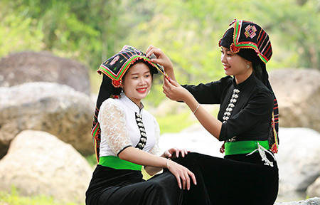 Về miền hoa ban thưởng thức 'Huyền tích UVA'