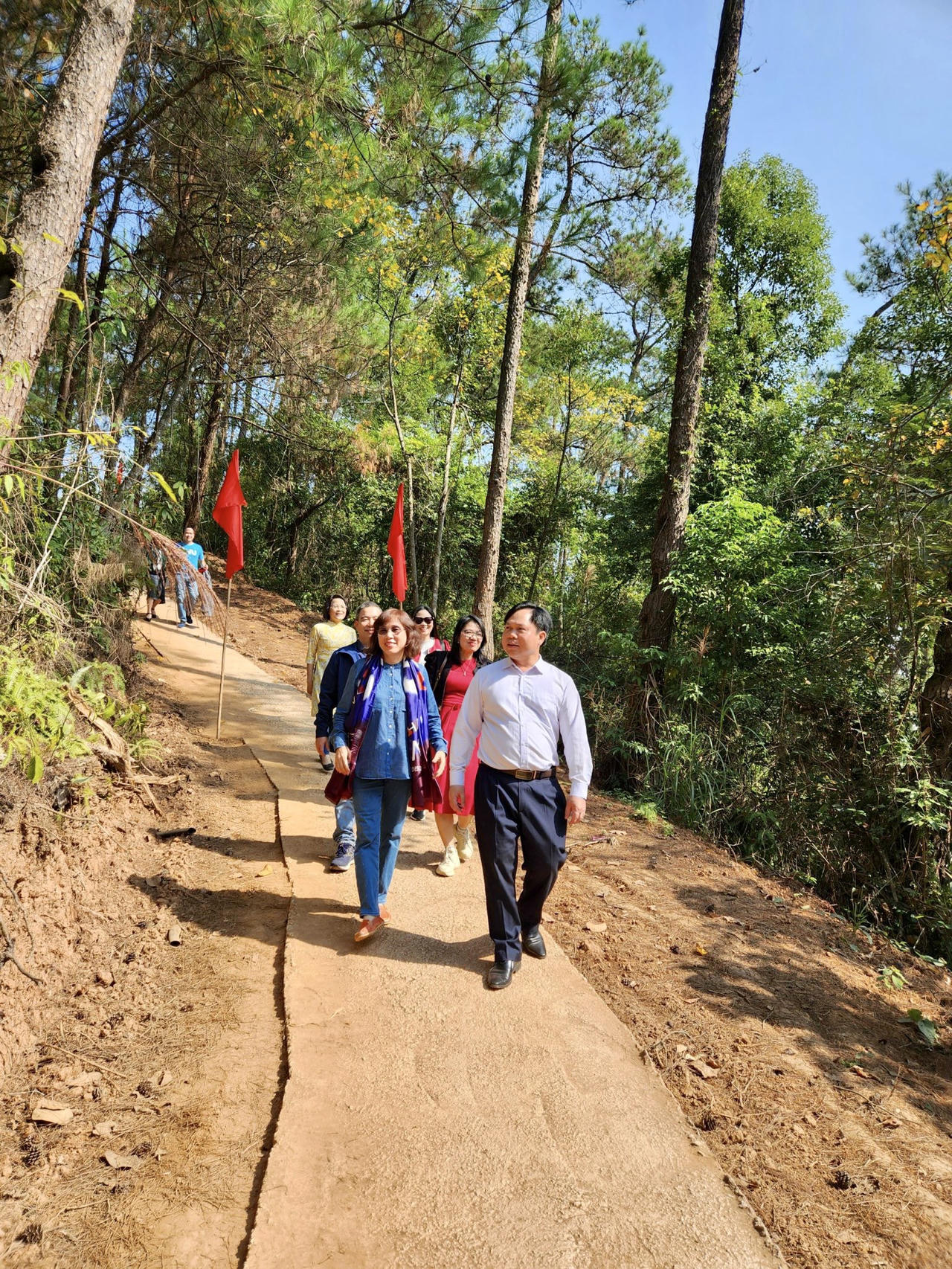 Hành trình từ trái tim đến con đường