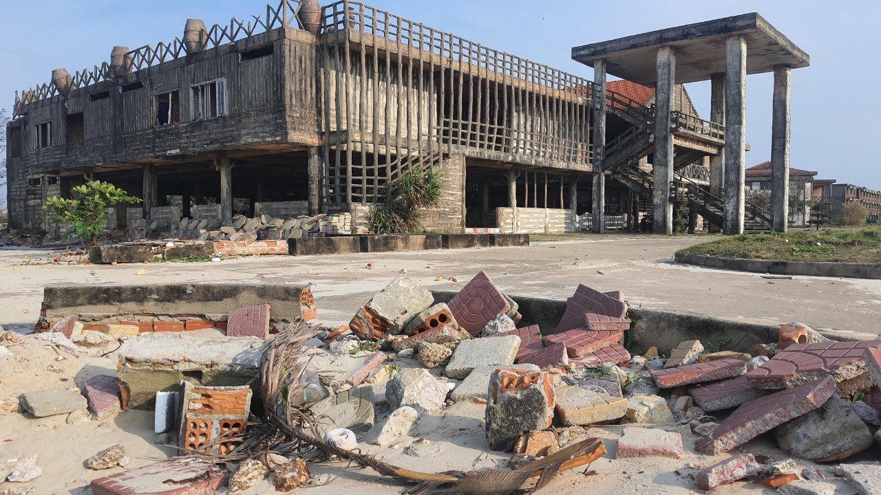 Thiên Đàng Quảng Ngãi: 9 lần gia hạn vẫn phơi nắng, phơi mưa