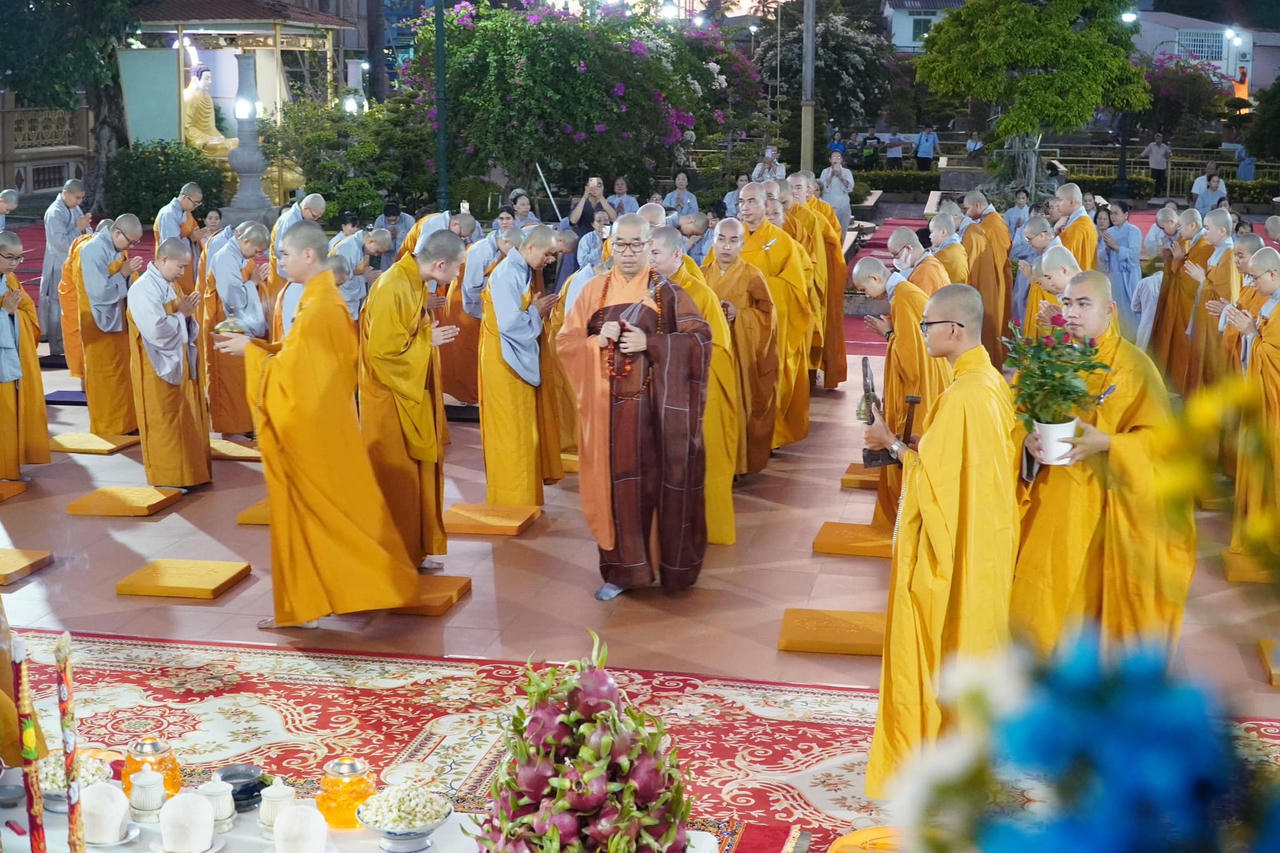 Phật tử cả nước hướng về ngày vía Quán Thế Âm Bồ Tát