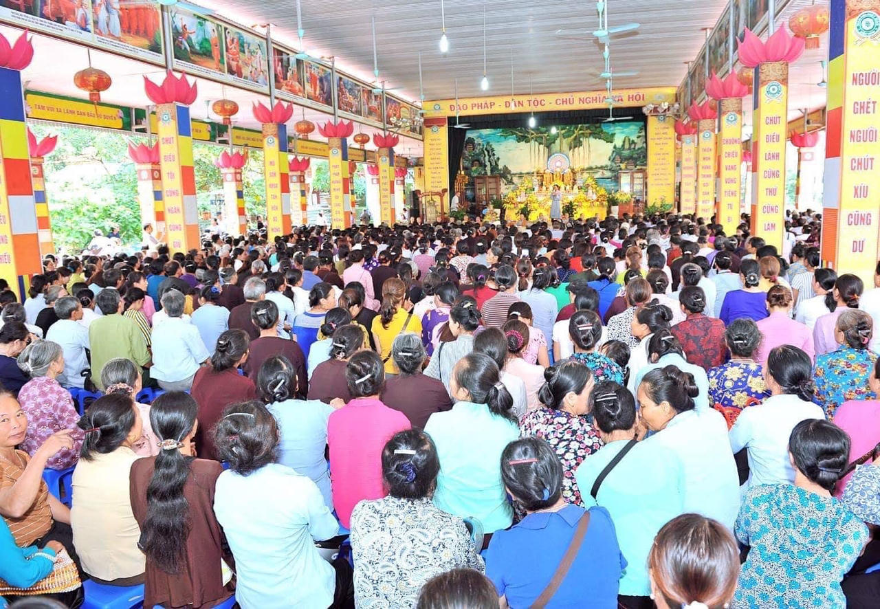 Phật tử cả nước hướng về ngày vía Quán Thế Âm Bồ Tát