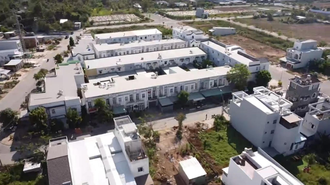 Sự việc Cty Phúc Thanh Vinh (Cần Thơ) 1 sản phẩm nhà đất, bán 2 lần: Cần giám định làm rõ bản “hợp đồng môi giới bất động sản”