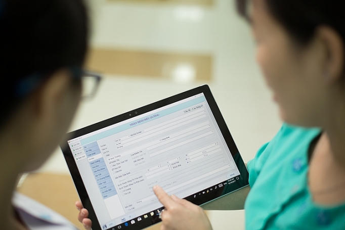 Chữ bác sĩ - 'nỗi khổ' của bệnh nhân nhiều quốc gia 