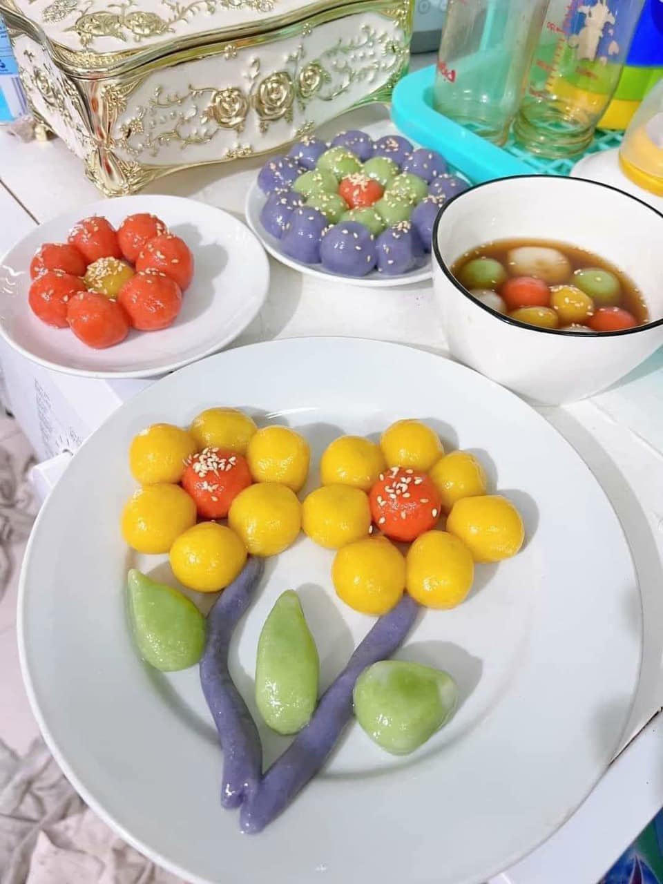 'Hút mắt' những mâm bánh trôi muôn hình, muôn sắc của cư dân mạng