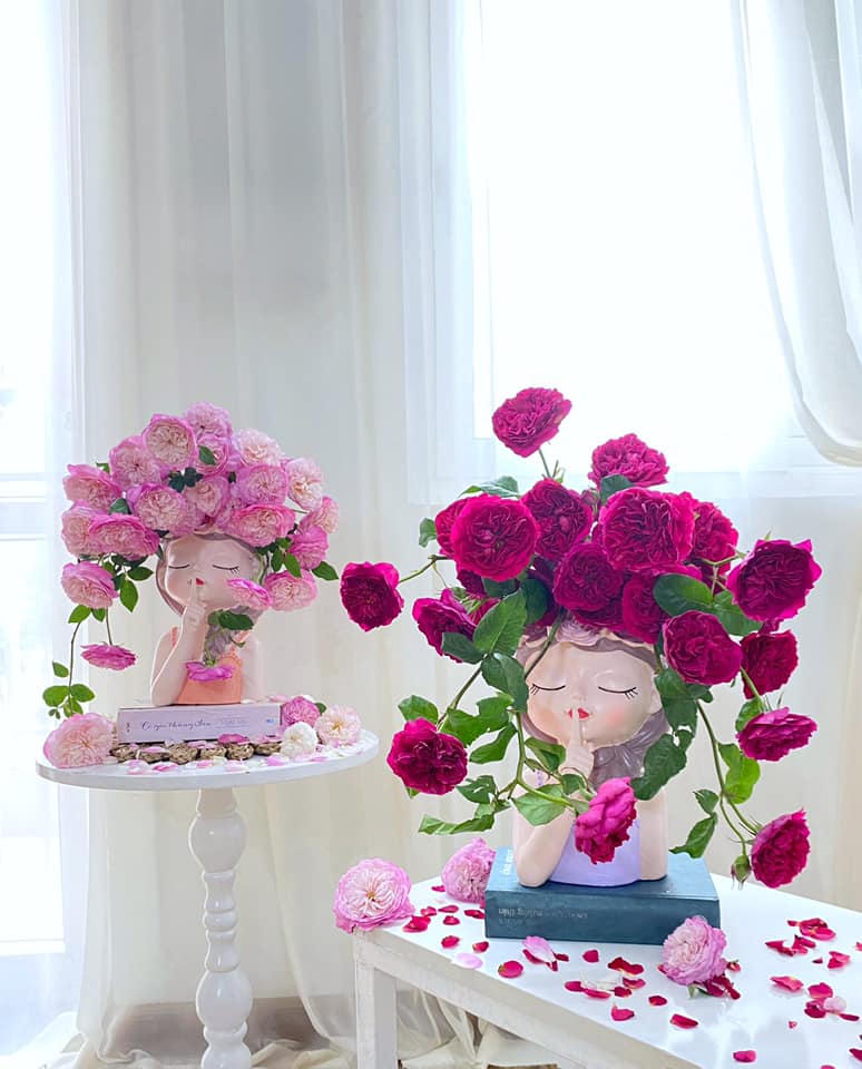 “Thổi hồn” cho cuộc sống từ những bình hoa