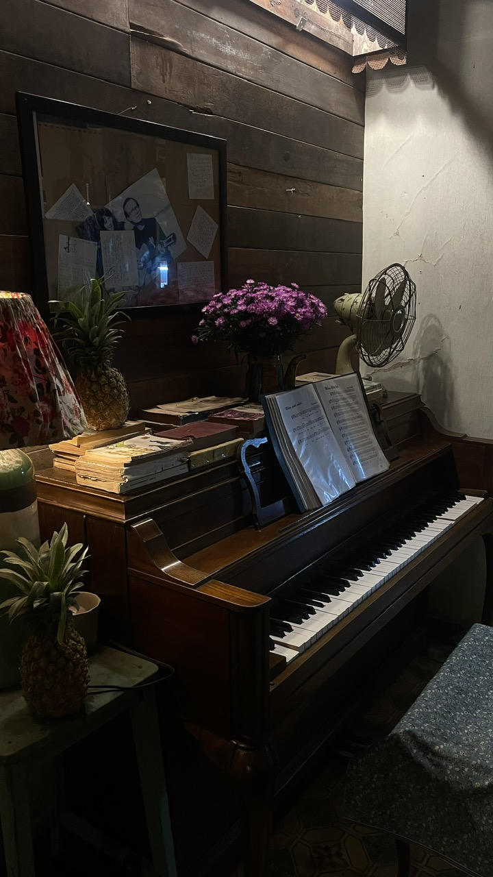 Dịu dàng cà phê ngõ ngách 