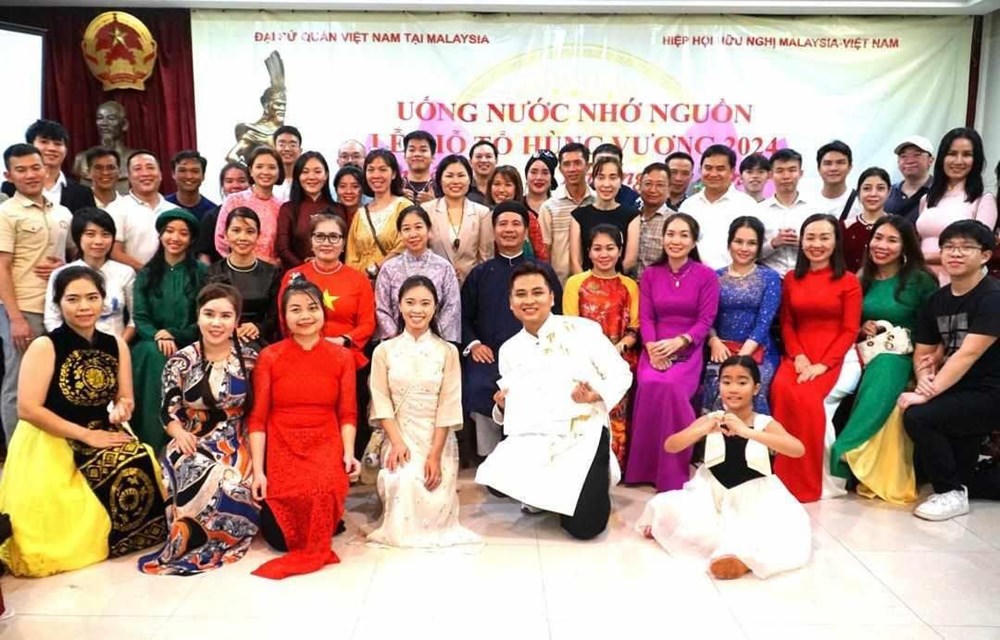 10 năm Ngày Quốc Tổ Việt Nam toàn cầu