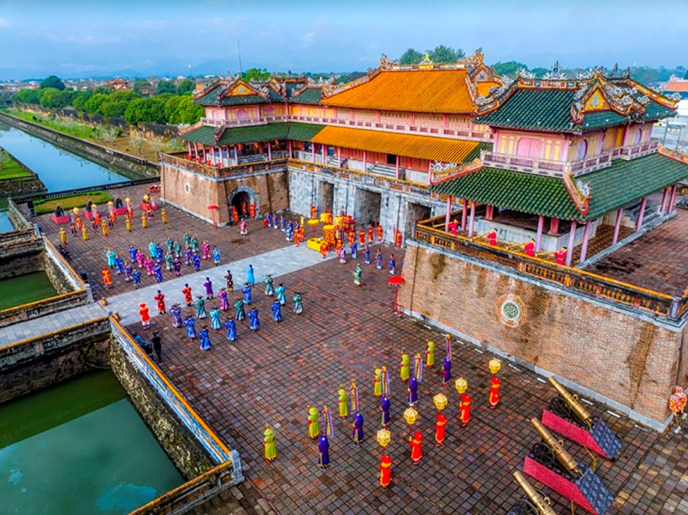 Du lịch nhiều tỉnh 'thắng lớn' dịp nghỉ lễ 30/4 - 1/5