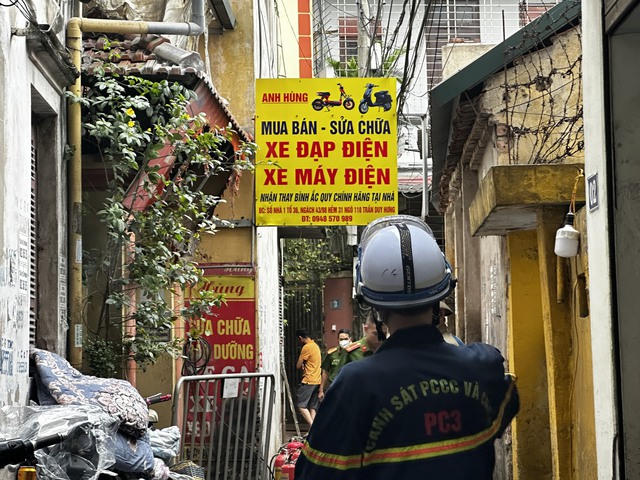 Khẩn trương chăm sóc, hỗ trợ tối đa người bị nạn trong vụ cháy nhà trọ ở Hà Nội