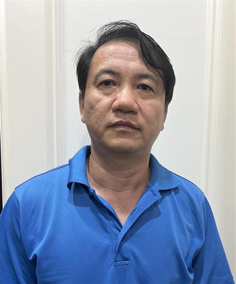 Bắt nguyên Cục trưởng Điện lực và Năng lượng tái tạo Phương Hoàng Kim