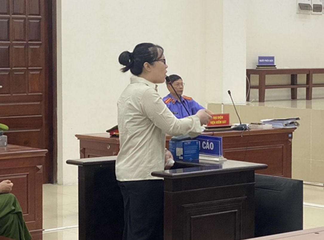 Vụ án người phụ nữ buôn túi hàng hiệu “lừa đảo chiếm đoạt tài sản”: Hoãn phiên tòa để làm rõ một số tình tiết