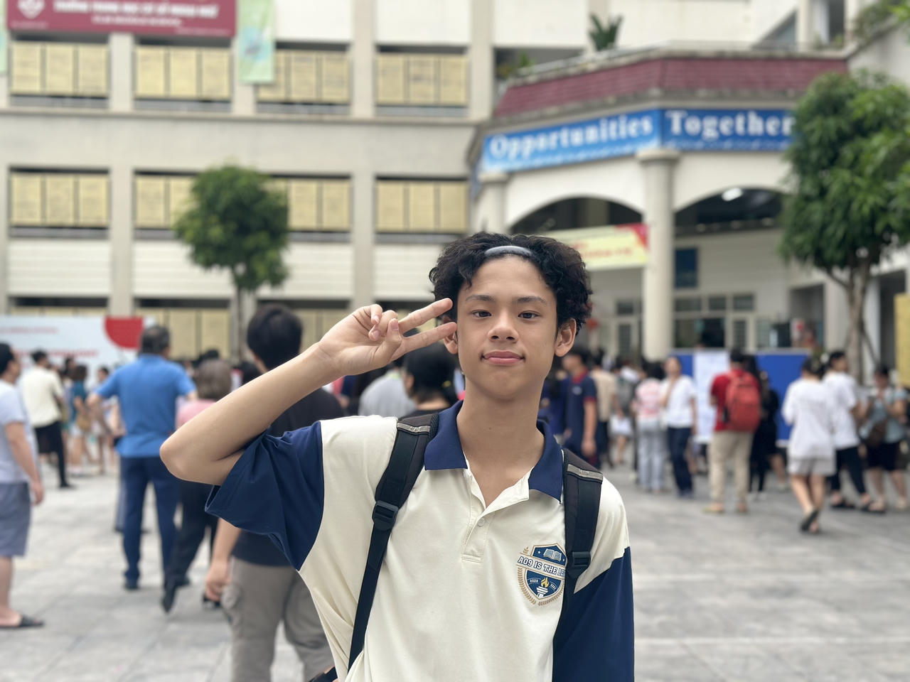 Hơn 4.000 thí sinh tranh suất vào lớp 10 chuyên Ngoại Ngữ