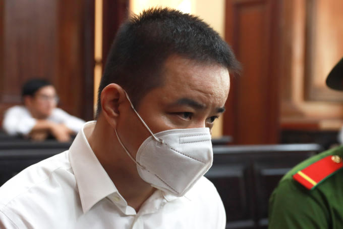 Cựu Giám đốc Bệnh viện Thủ Đức nhận thêm bản án 11 năm tù