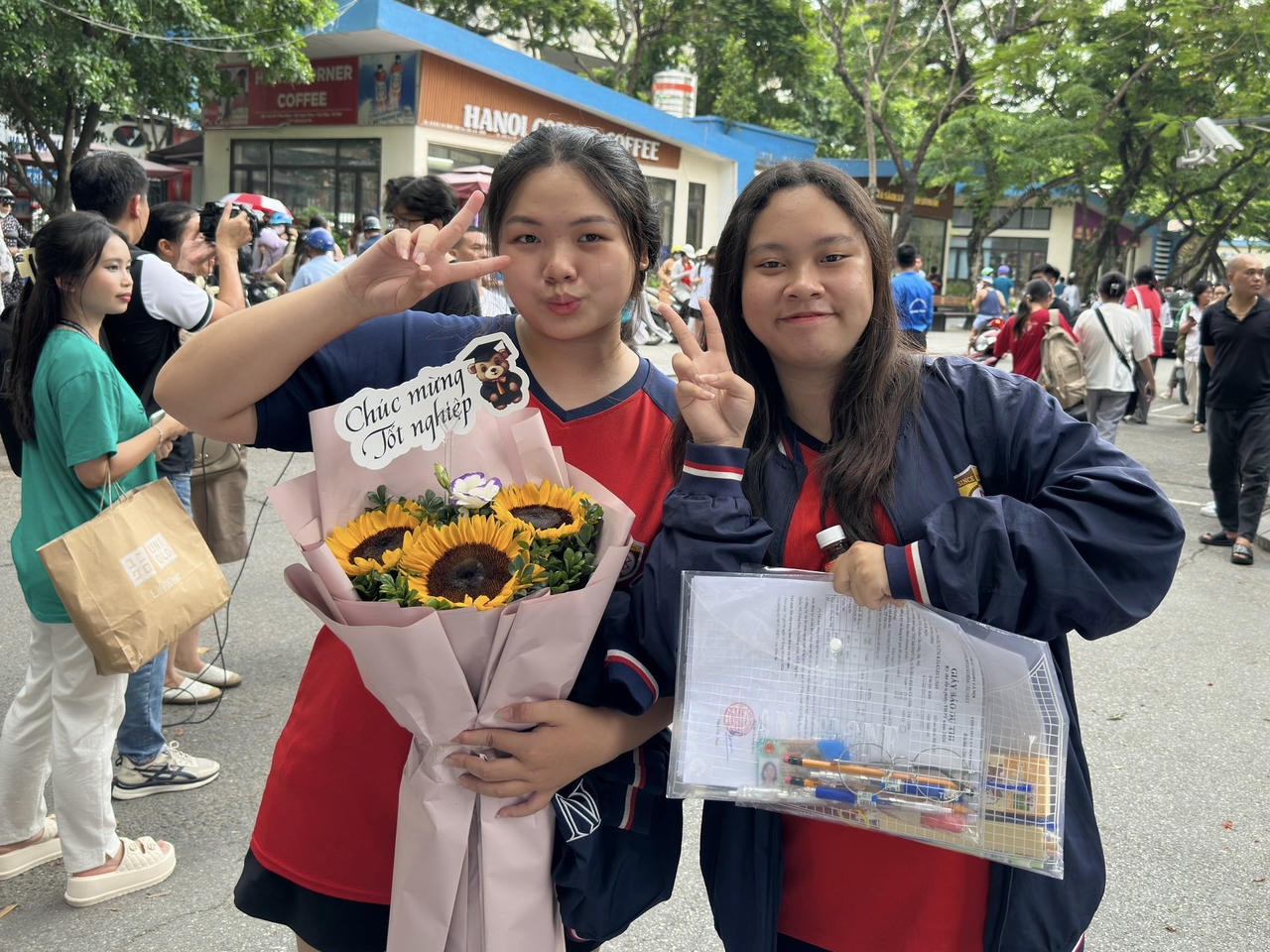 Thí sinh làm bài 'thần tốc', tự tin đạt 9,10 điểm môn cuối kỳ thi THPT Quốc gia