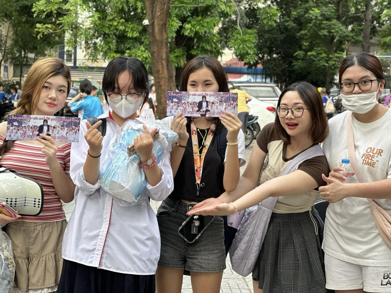 Thí sinh làm bài 'thần tốc', tự tin đạt 9,10 điểm môn cuối kỳ thi THPT Quốc gia