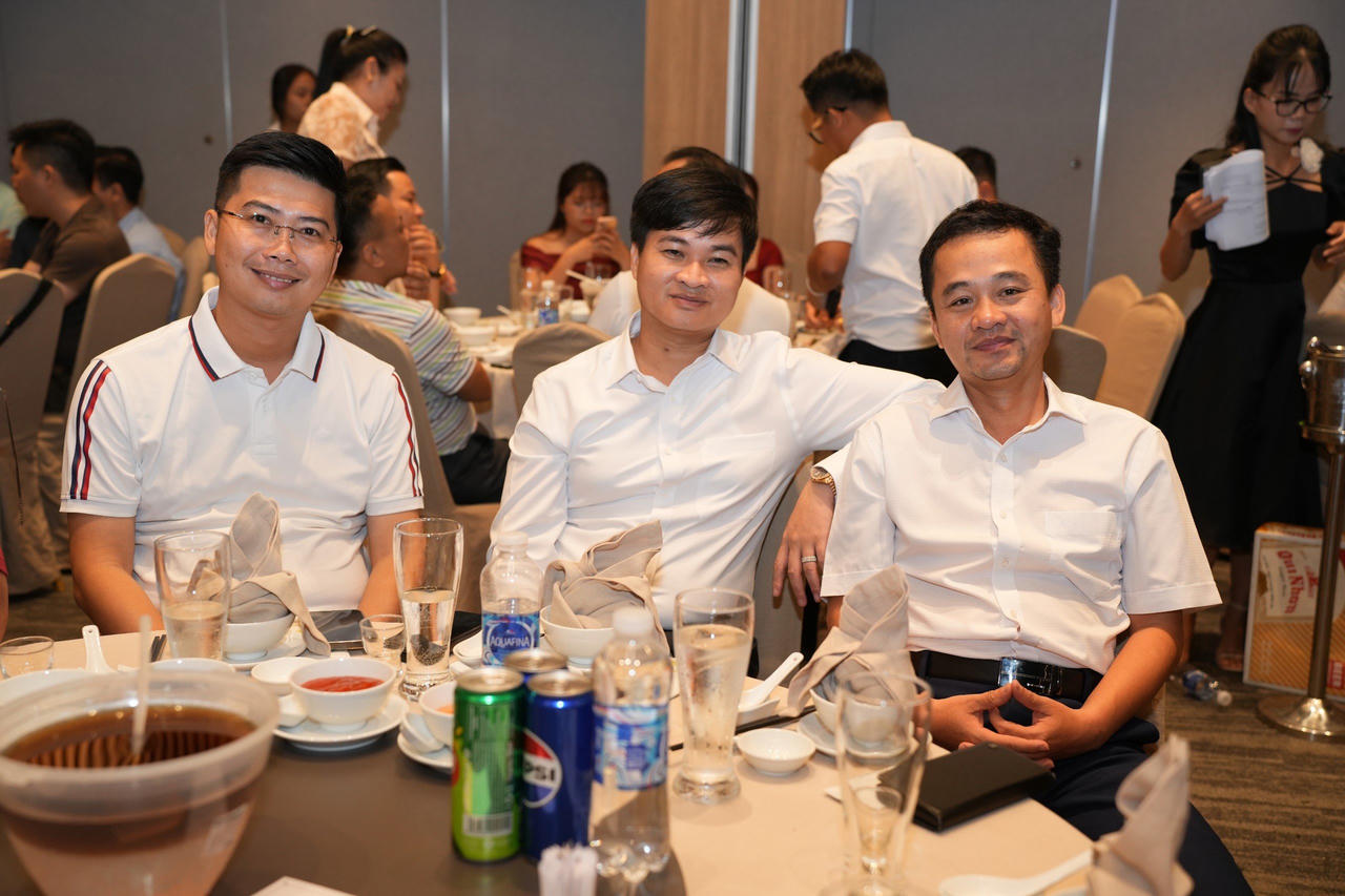 Ý nghĩa chương trình hội tụ nhân 39 năm Ngày Báo Pháp luật Việt Nam ra số đầu tiên